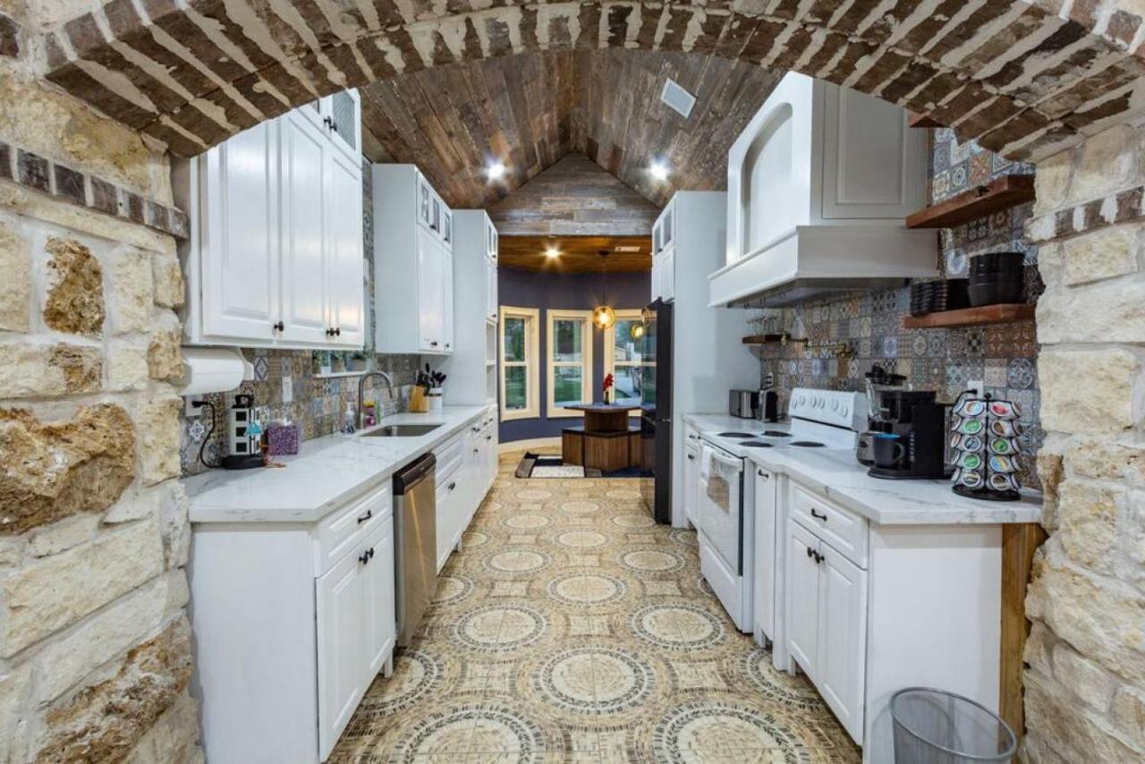 Luxury Spanish Style Getaway *